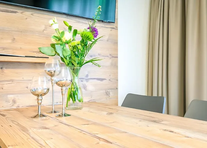 Lauberhorn Apartment - Aare Jungfrau Ag